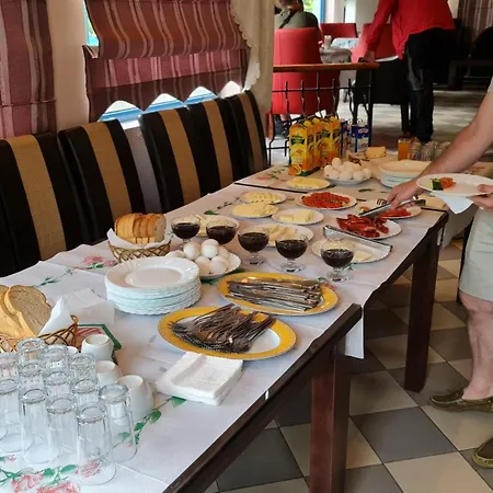 Parku I Palmave Gjirokastër