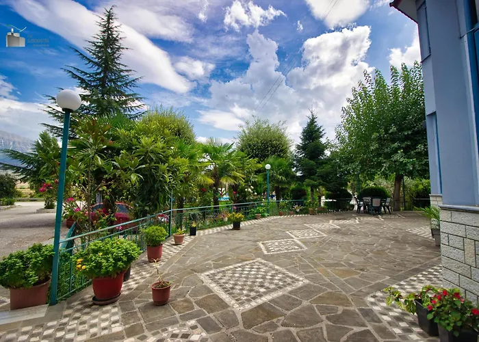 Parku I Palmave Gjirokaster